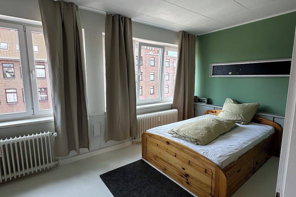 Sunny, large loft near the harbor city of Hamburg in Rothenburgsort, Hamburgo