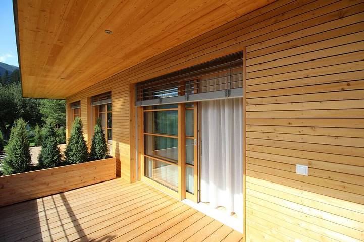 Apartmenthotel für 4 Personen, mit Terrasse und Whirlpool sowie Garten - 1