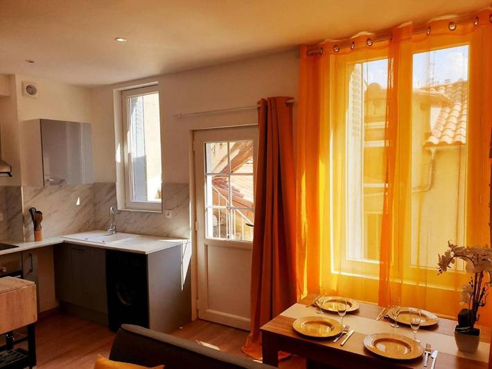 Gîte pour 4 personnes dans Office De Tourisme Millau Grands Causses - 4