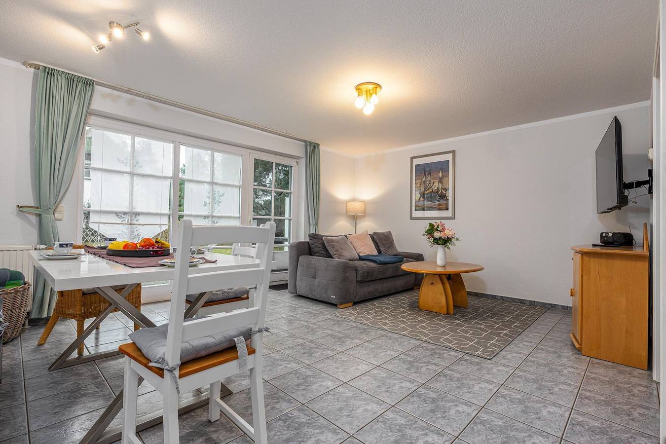 Reihenmittelhaus in strandnaher und ruhiger Lage in Ostseebad Wustrow, Wustrow