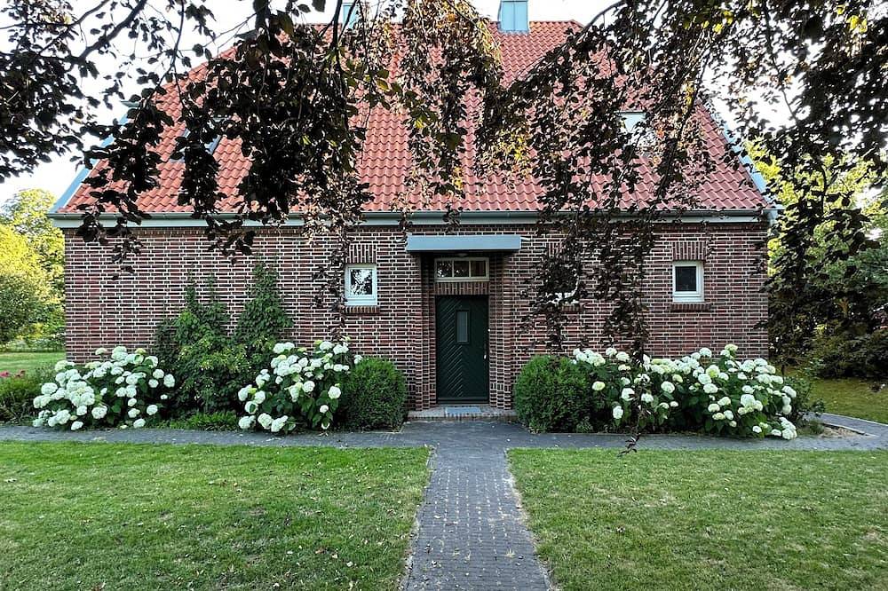 Genießen Sie Ihren Urlaub in diesem toll ausgestatteten, komfortablen Ferienhaus in Nordenham, Wesermarsch