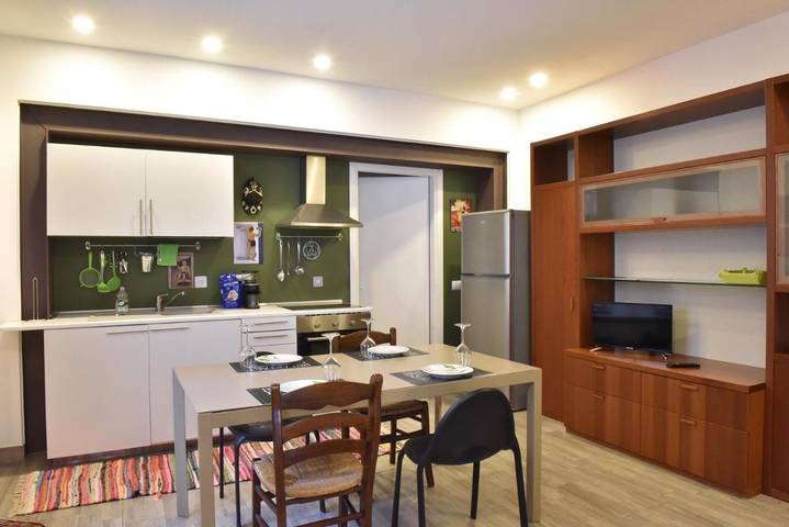 Location de vacances pour 3 personnes, avec balcon à Novare - 3