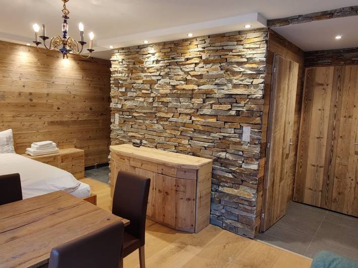 Ferienwohnung für 2 Personen, mit Balkon in Leukerbad