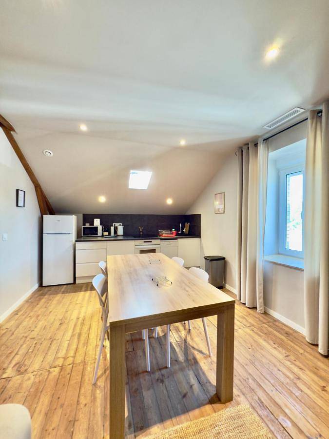 Appartement entier, Two-Bedroom Apartment in Limoges, Région de Limoges