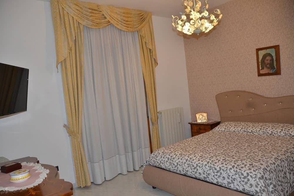 Entire apartment, The abode of Carmela in Pompei, Vesuvio National Park