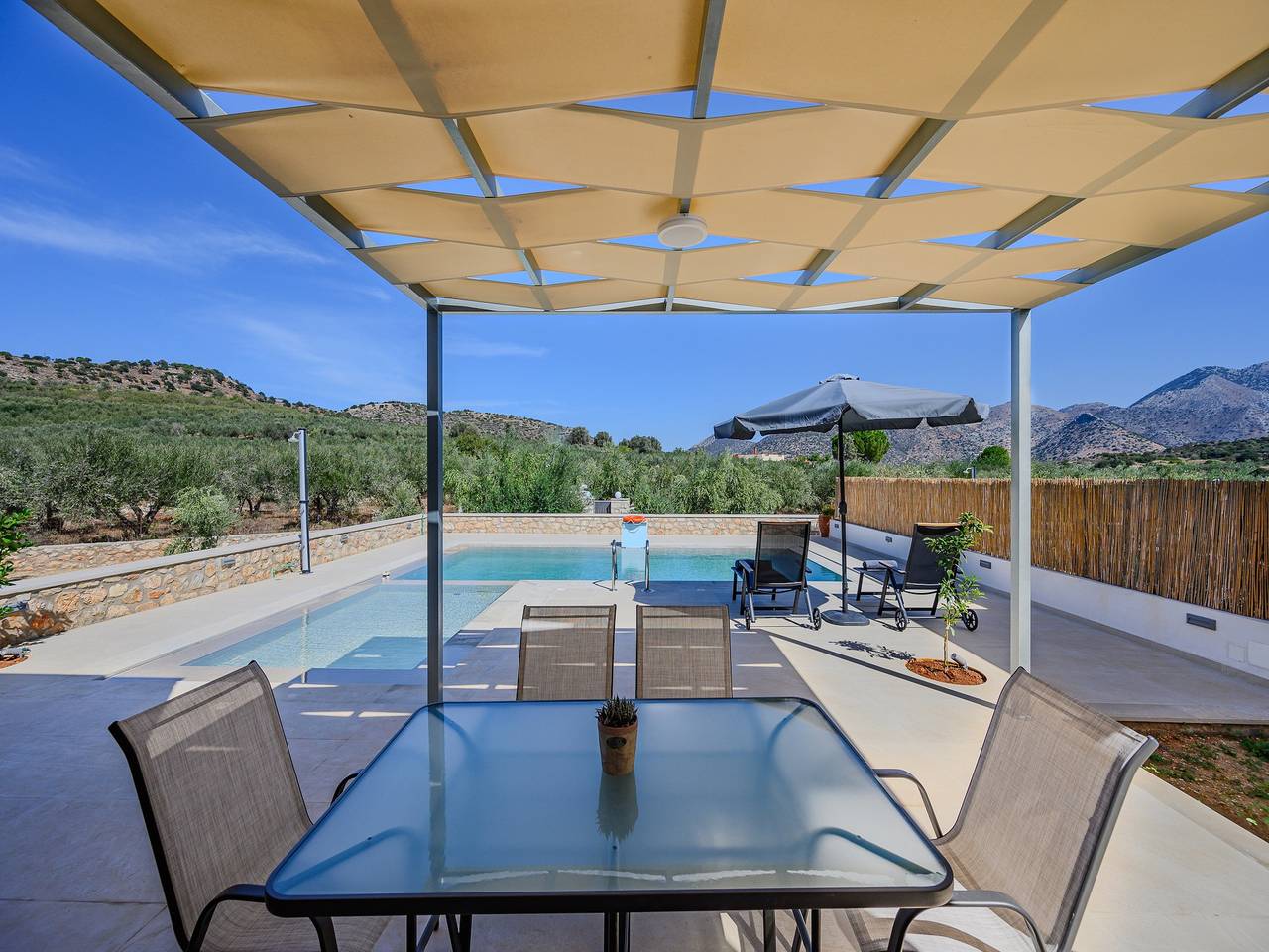 Villa in Melidoni mit Pool und Whirlpool in Rethymno und Umgebung