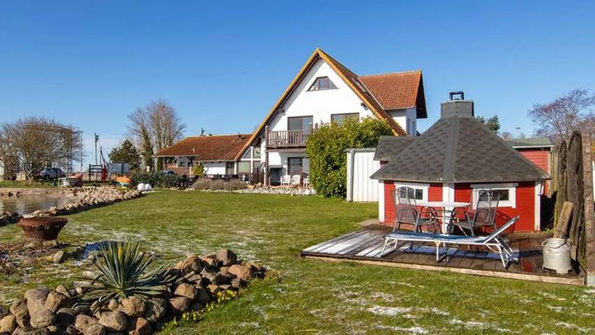 Ferienwohnung für 3 Personen, mit Terrasse und Garten in Wiek - 3