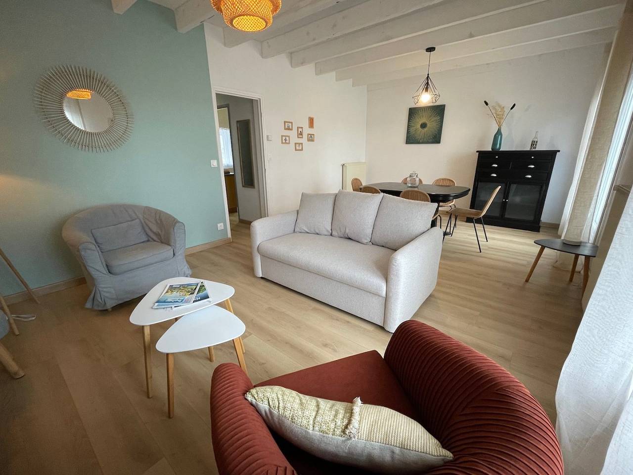 Tournesol & Anémone : maison Anémone, avec vue sur la ville in Sarlat-la-Canéda, Périgord Noir