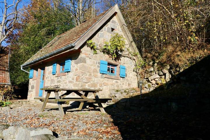 Ferienhaus für 3 Personen, mit Terrasse und Ausblick