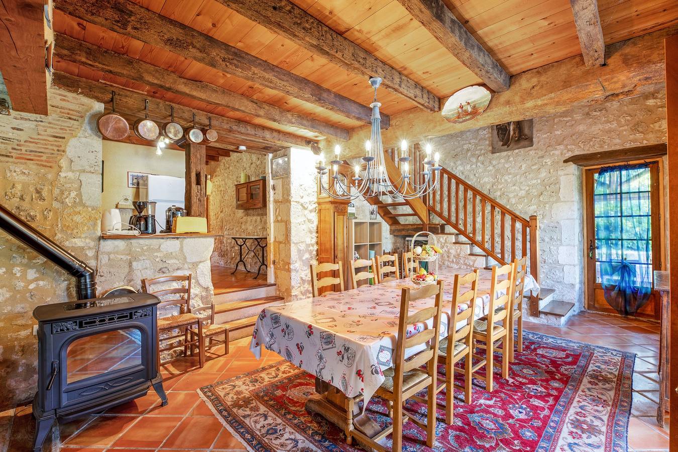 Geräumiges Haus in Thenac mit Privatpool in Thénac, Périgord Pourpre