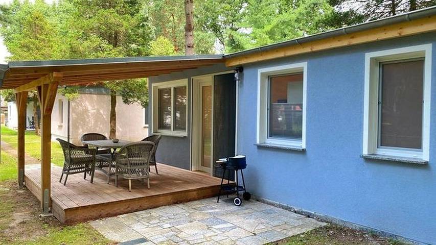 Bungalow für 4 Personen, mit Terrasse und Garten, mit Haustier in Glowe