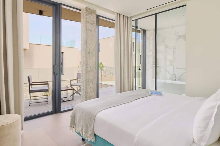 Petram Villa with Rooftop pool in Umag, Umag Region