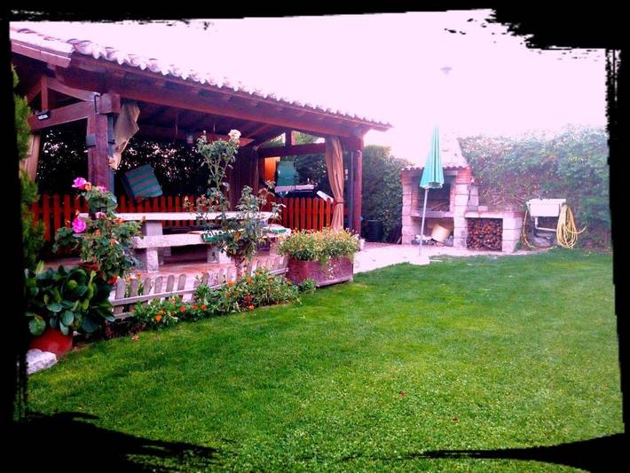 Casa rural para 10 personas, con Terraza y Jardín además de Piscina y Vistas en Narrillos de San Leonardo - 2