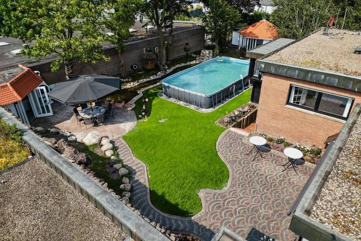 Ferienwohnung für 16 Personen, mit Ausblick und Sauna sowie Garten und Pool, mit Haustier in Münster