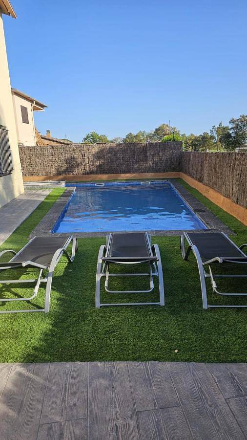 Location de vacances pour 10 personnes, avec Balcon et Jacuzzi ainsi que Terrasse et Jardin à Santa Coloma de Farners - 3