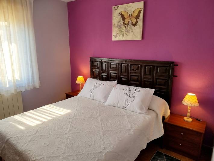 Familienhaus in Peral de Arlanza mit umzäuntem Garten in Peral de Arlanza, Burgos Provinz