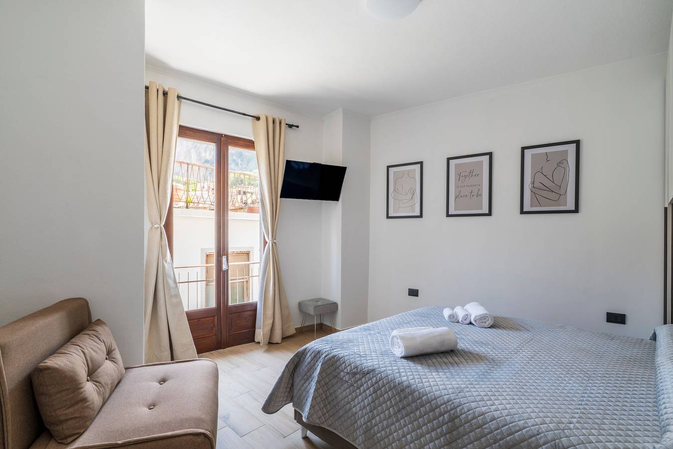 Ganze Wohnung, Ferienwohnung 'Il Filo Azzurro 2' mit Meerblick, Wi-Fi und Klimaanlage in Ulassai, Barbagia