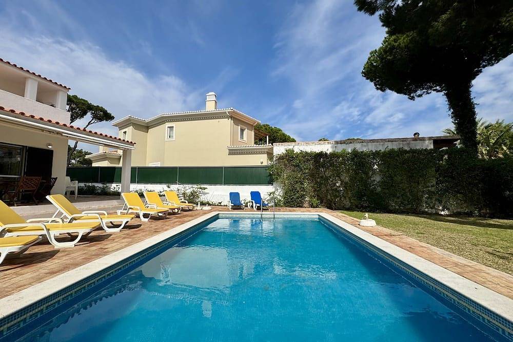 Casa vacanza a Quarteira a partire da 320€ a notte