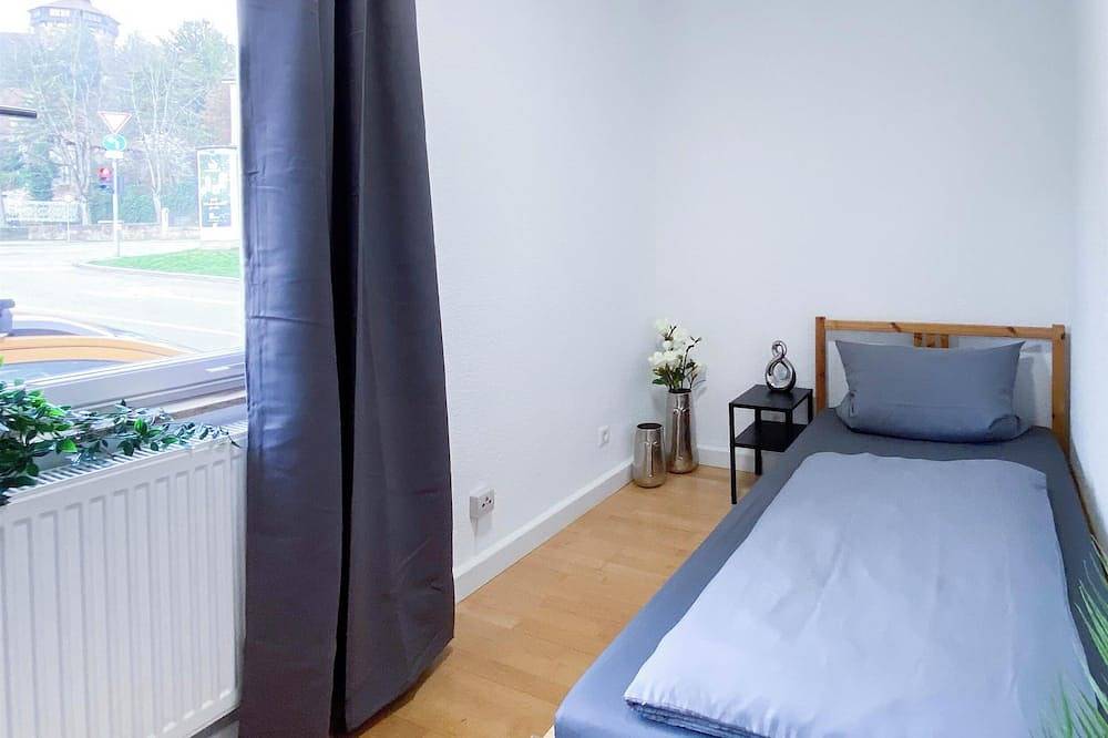 Entire apartment, Uefa | Esslingen City Apartment 3 Rooms Wasen in Esslingen, Landkreis Esslingen