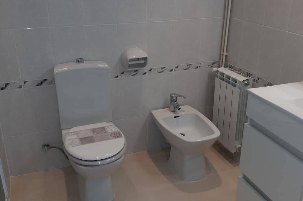 Appartement entier, Appartement Spacieux Et Confortable Près De La Plage in Sant Antoni de Calonge, Calonge