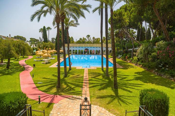 Loft voor 4 personen, with tuin and zwembad as well as uitzicht in Marbella