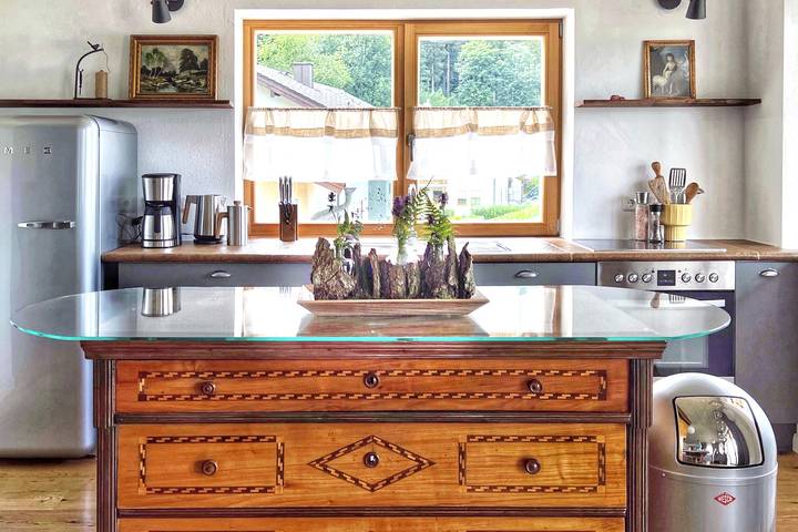 Ganze Ferienwohnung, Ferienhaus Bachperle am Fuße des Wilden Kaisers - Fewo Bachperle mit Terrasse im Alpenlandhaus zentral und gleichzeitig naturnah gelegen in Kiefersfelden, Bayerische Alpen