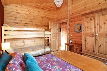 Log Cabin for 8 People in Tattershall, Lincolnshire, Photo 3