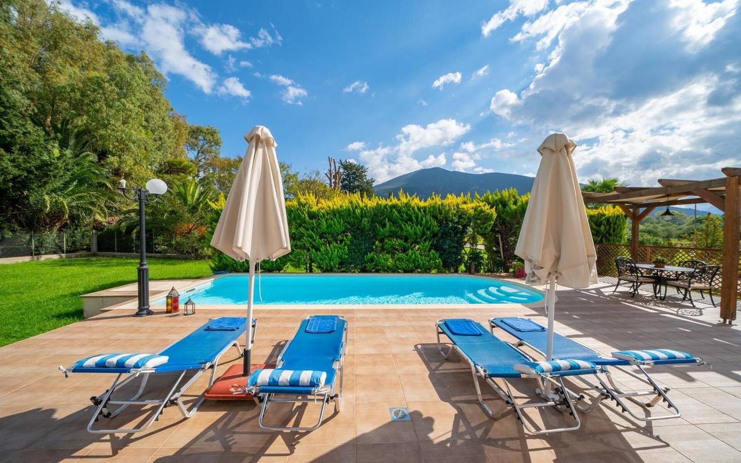 Villa 'Sami Beach Villas Thalia' with Mountain View, Wi-Fi and Air Conditioning in Sami, Kefalonia