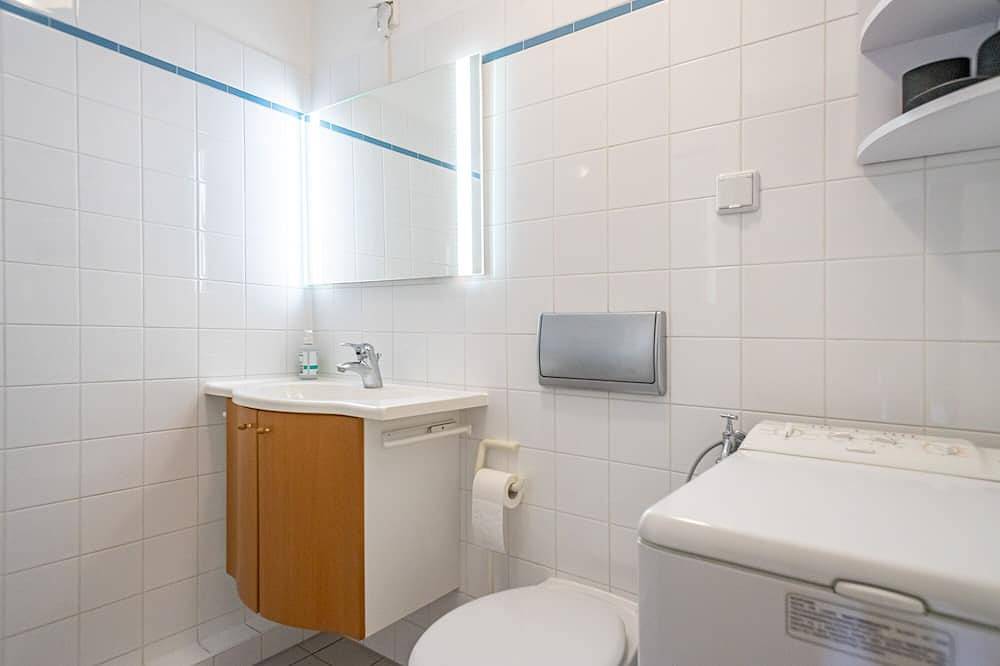 Ganze Wohnung, Apartmenthaus Arkona Vitte nur ca. 200m zum Strand, Wlan, 2-4 Personen in Hiddensee, Vorpommern-Rügen