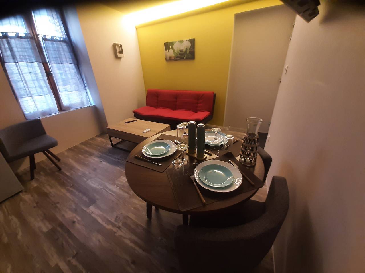 Apartamento entero, Apartamento '105 - T2 Cosy' con Wi-Fi y aire acondicionado in Bourg-Saint-Andéol, Privas