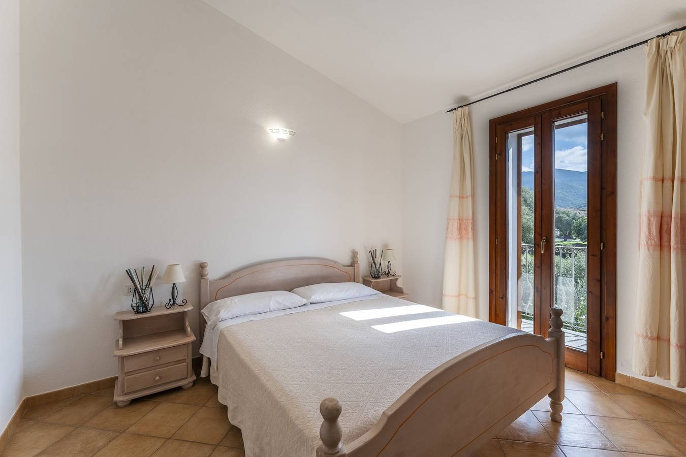 Appartamento intero, Appartamento con piscina in comune in Badesi, Olbia-Tempio