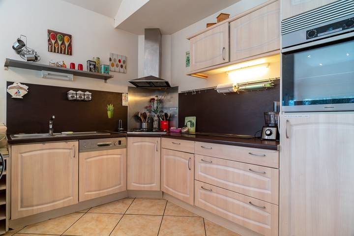 Location de vacances pour 10 personnes, avec jardin et piscine, animaux acceptés à Saint-Nic - 4