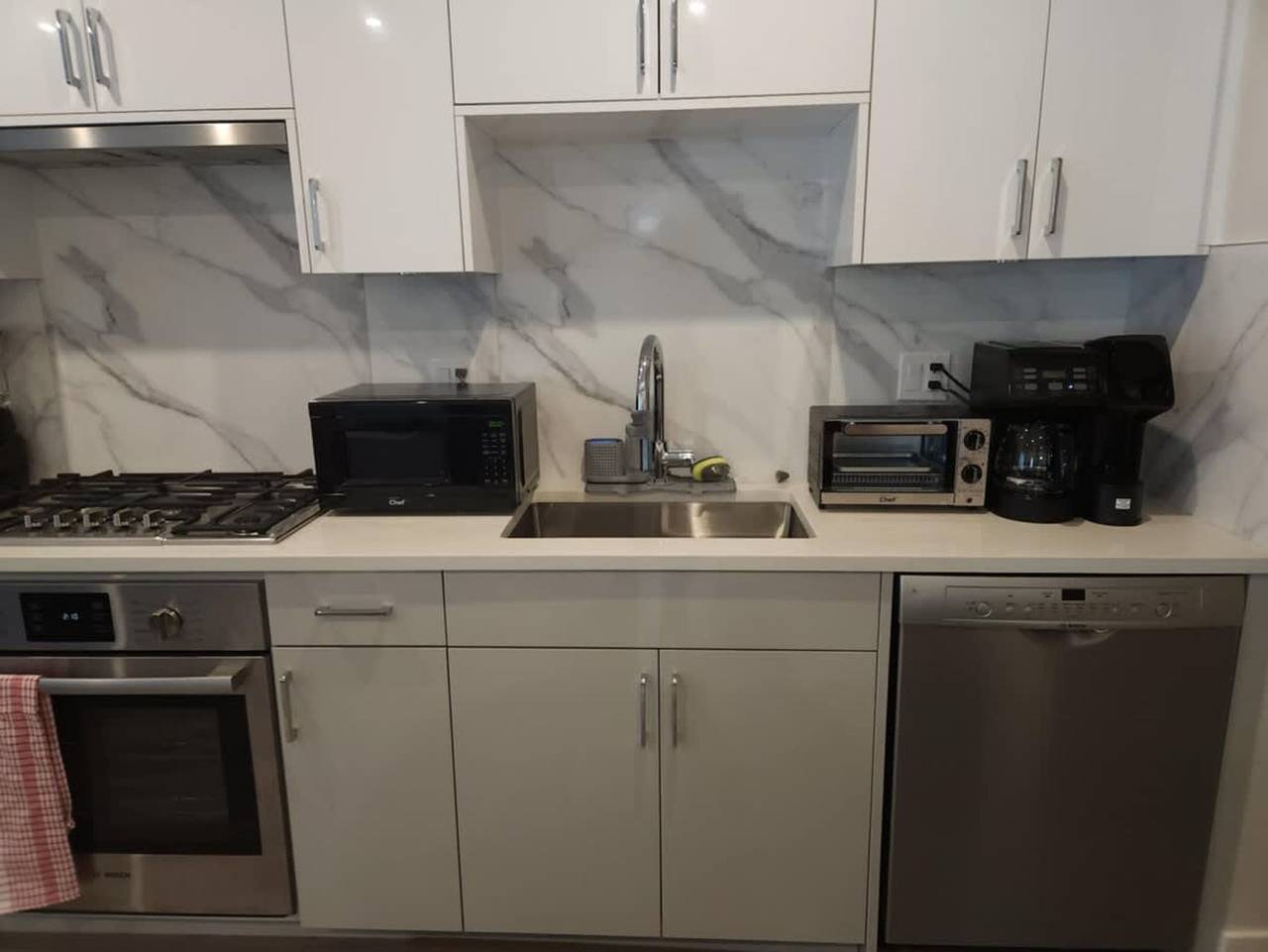 Apartamento entero, Contemporary Comfort  2-Bedroom Condo near Ubc in Vancouver, Columbia Británica