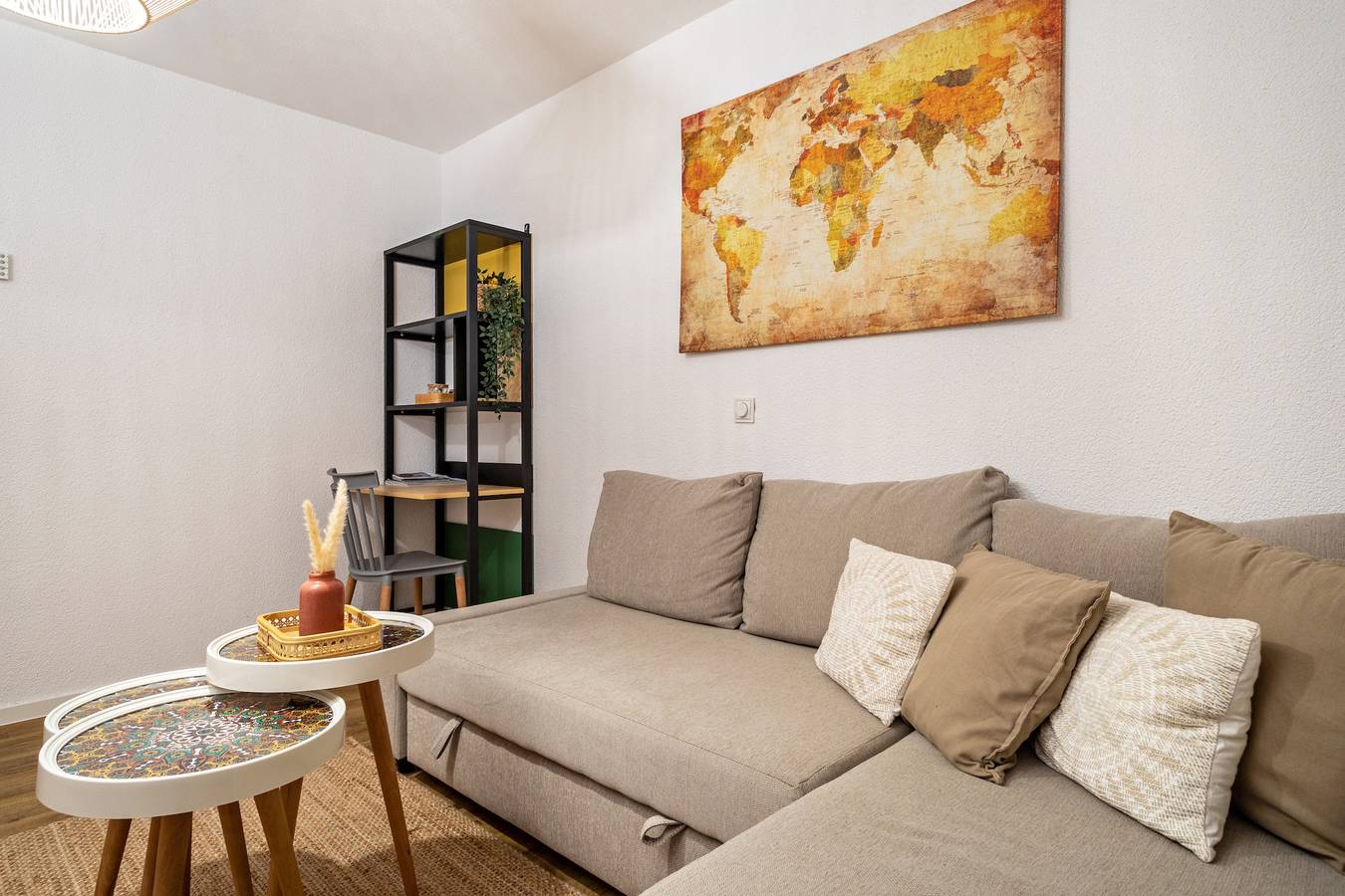 Ganze Wohnung, Ferienwohnung "Eylago No-1" mit Wlan in Friedrichshafen, Region Bodensee-Oberschwaben