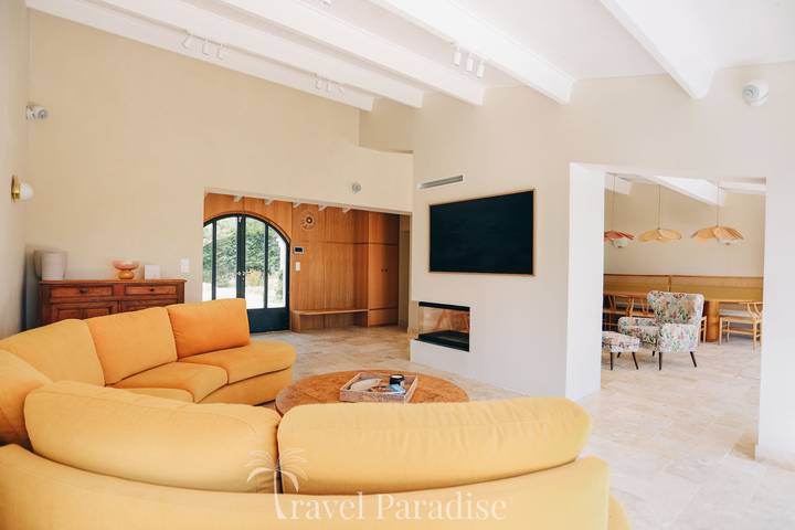 Location de vacances pour 14 personnes, avec terrasse ainsi que jardin et sauna à Les Portes-en-Ré - 4