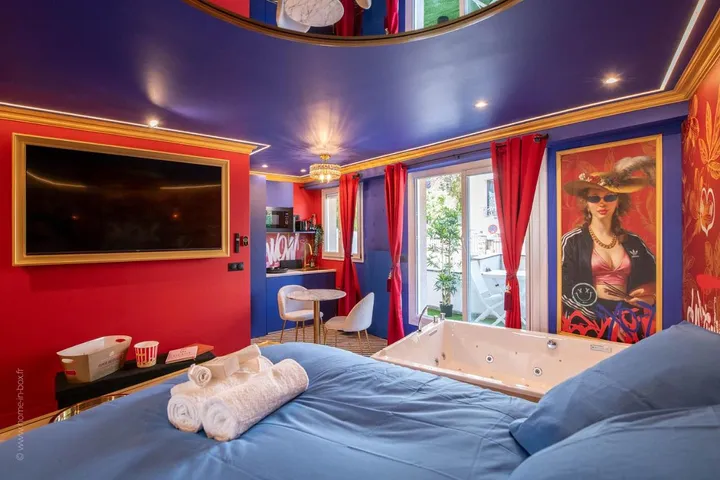 Holiday apartment for 2 people, with hot tub and balcony - 1