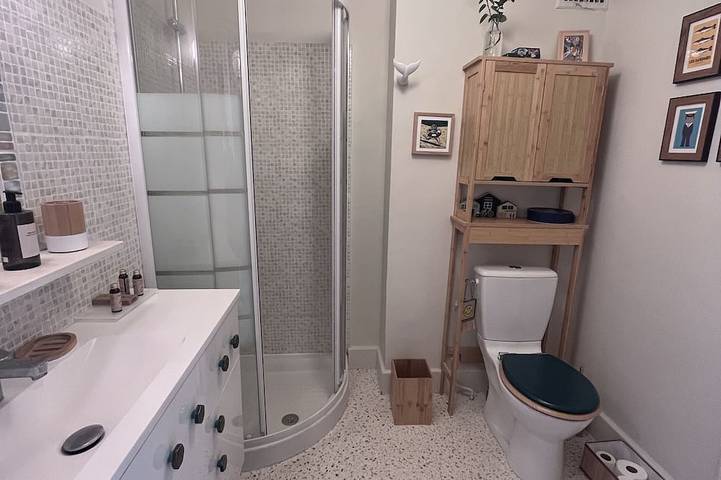 Gîte pour 2 personnes, avec balcon dans Office De Tourisme De Toulon - 4