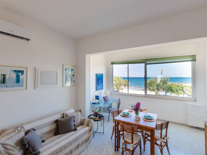 Gîte pour 5 personnes, avec terrasse dans Specchiolla