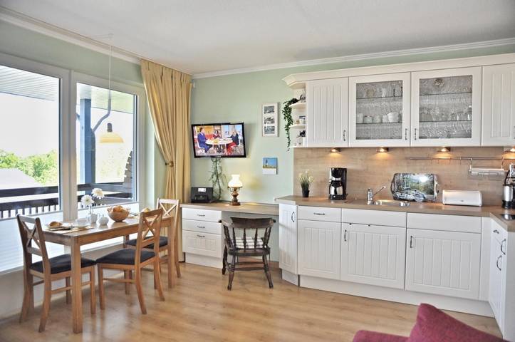 Ferienwohnung für 3 Personen, mit Balkon, kinderfreundlich in Laboe - 2