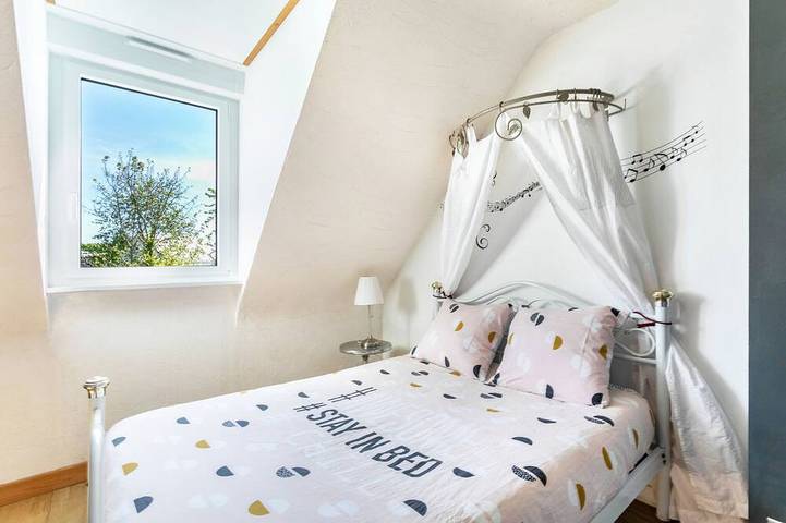 Location de vacances pour 15 personnes, avec jacuzzi et jardin à Ploumagoar - 4