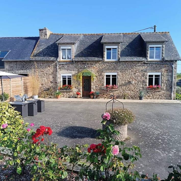 Gîte pour 6 personnes, avec jardin, animaux acceptés à Pluduno - 2