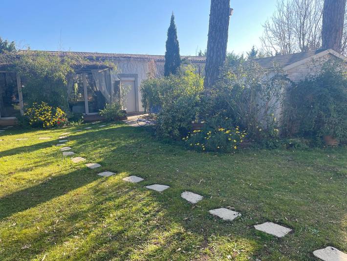 Gîte pour 4 personnes, avec sauna et balcon ainsi que jardin et piscine à Saint-Laurent-d'Aigouze - 3