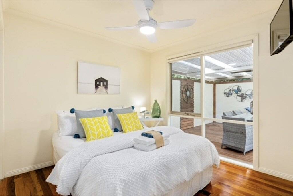 Tea Tree Breeze by Ready Set Stay- Unlimited Wifi & Great Location in Melbourne, Mornington Peninsula