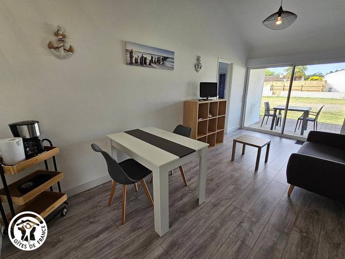 Gîte pour 2 personnes, avec terrasse à Saint-Michel-en-l'Herm - 3