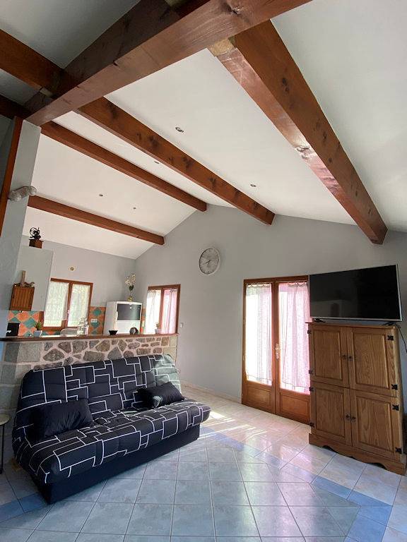 Gîte pour 6 personnes, avec terrasse et jardin, animaux acceptés en Ardèche - 3