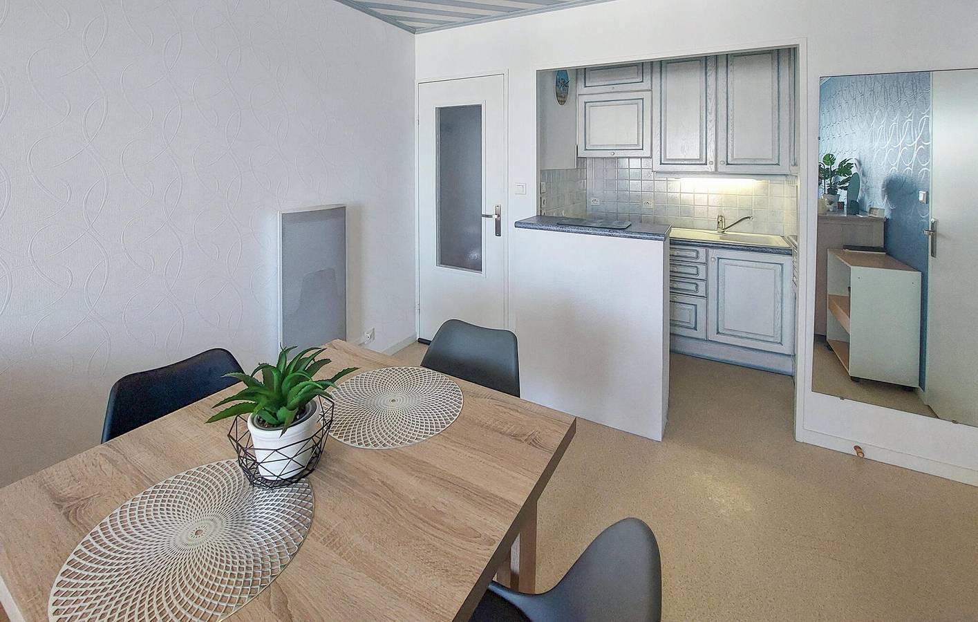 Appartamento intero, Appartamento familiare con vista mare e parcheggio in Saint-Gilles-Croix-de-Vie, Valle della Loira