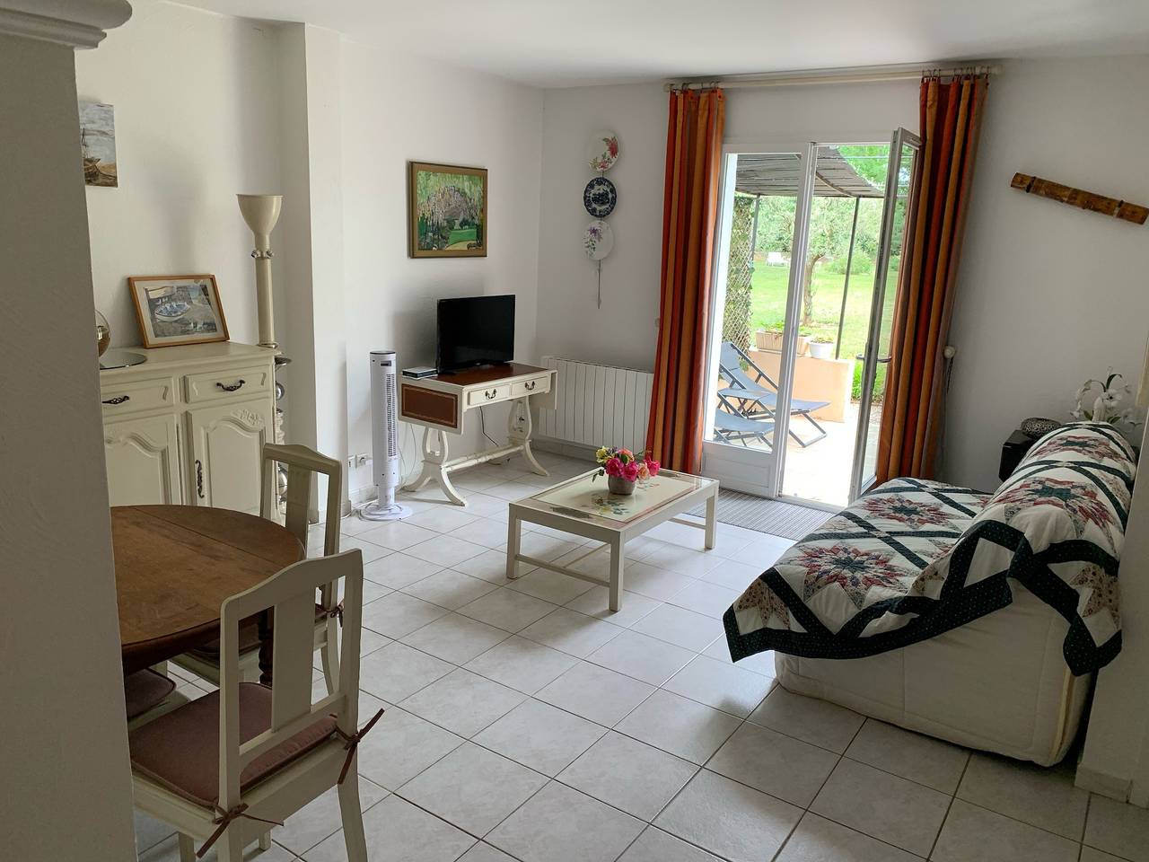 Le Petit Mas Callian – Charmantes 3-Sterne-Ferienhaus mit Pool und großem Garten in Callian, Draguignan Region