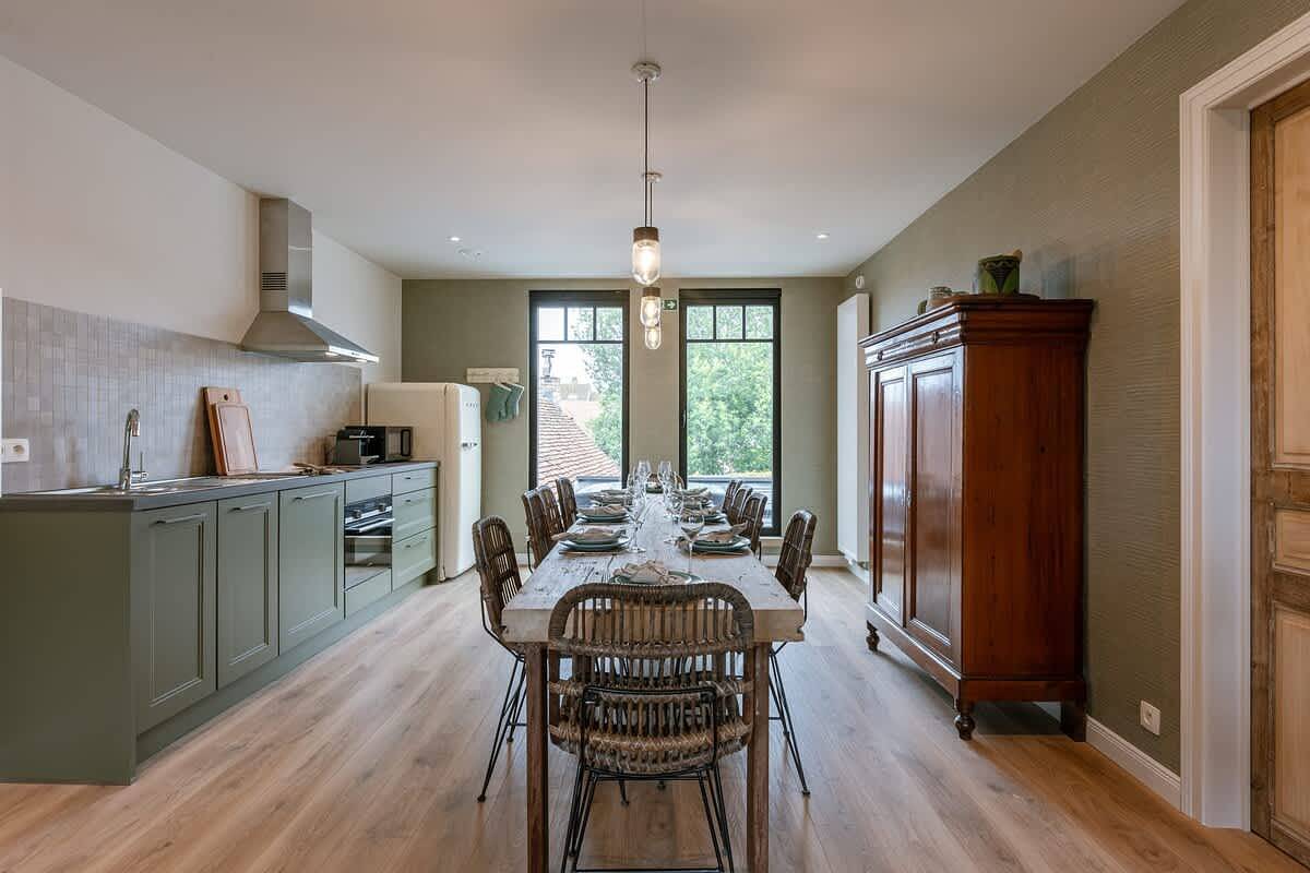 Appartement De Vacances pour 10 Personnes dans Oedelem, Beernem