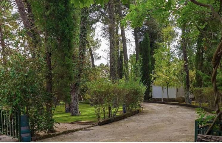 Casa rural con piscina, con Terraza y Jardín además de Piscina y Vistas en Serranía de Cuenca - 4