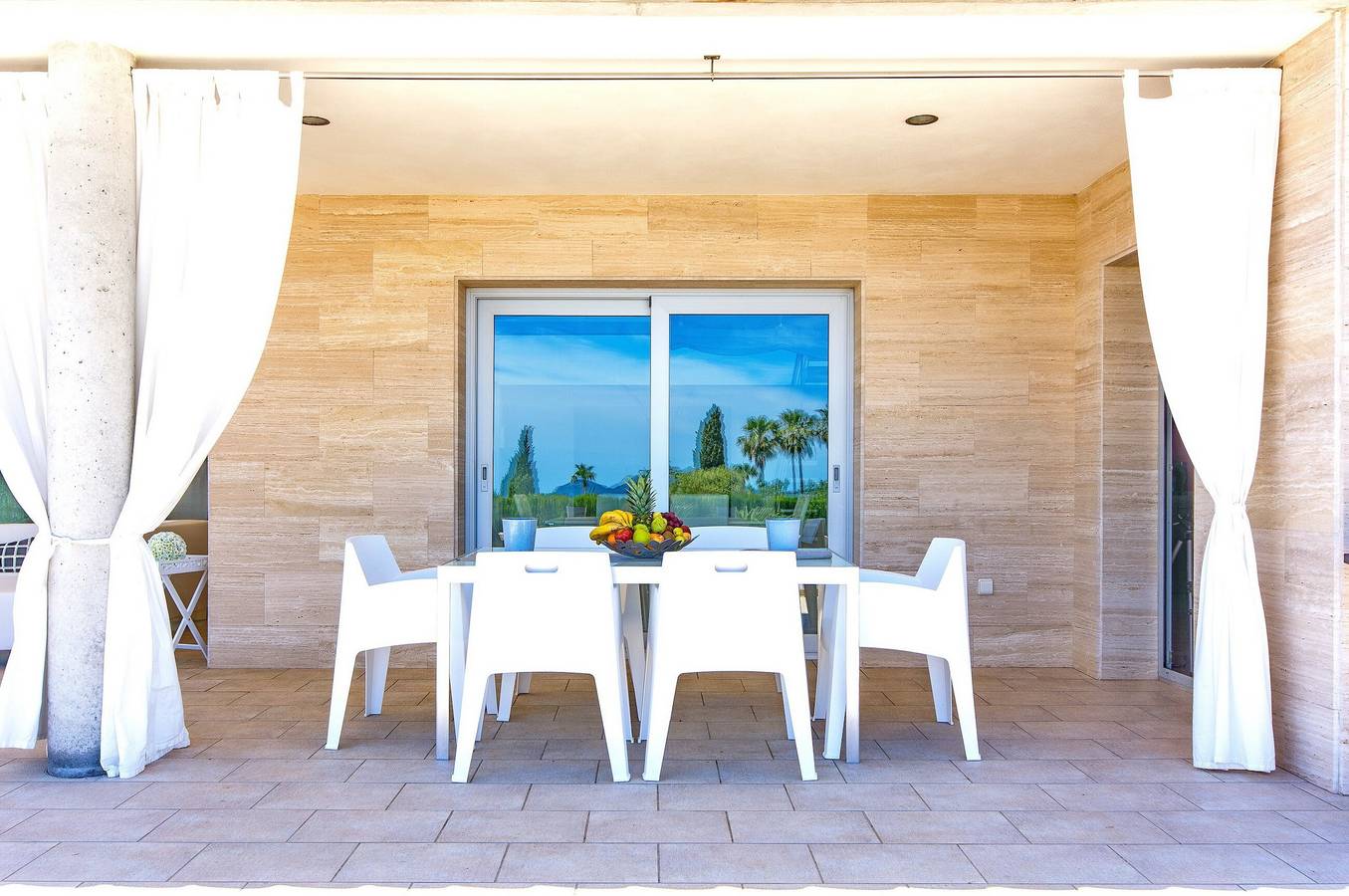 Modernes Bauernhaus "Finca Torrat" in der Nähe von Muro und Playa de Muro in Muro, Mallorca Norden